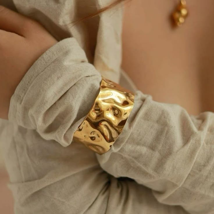 Wave cuff - Image 3