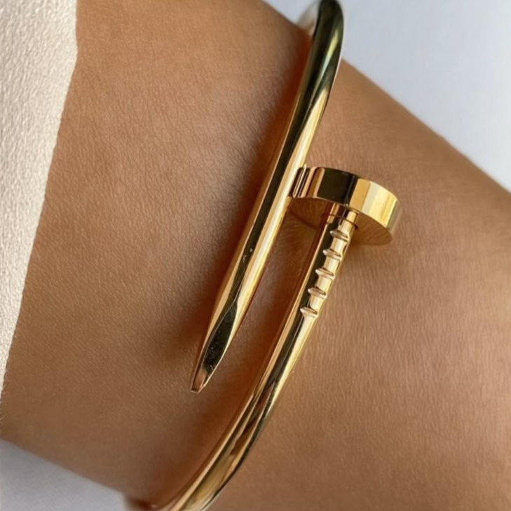 Nail bracelets - Secondary View